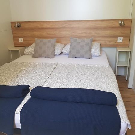 Kamp Lunga Hotell Jezera Exteriör bild