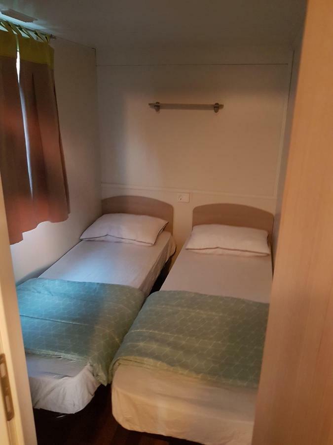 Kamp Lunga Hotell Jezera Exteriör bild