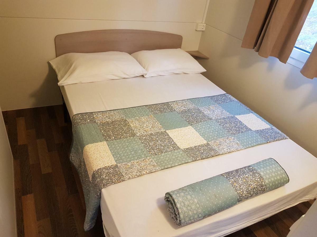 Kamp Lunga Hotell Jezera Exteriör bild