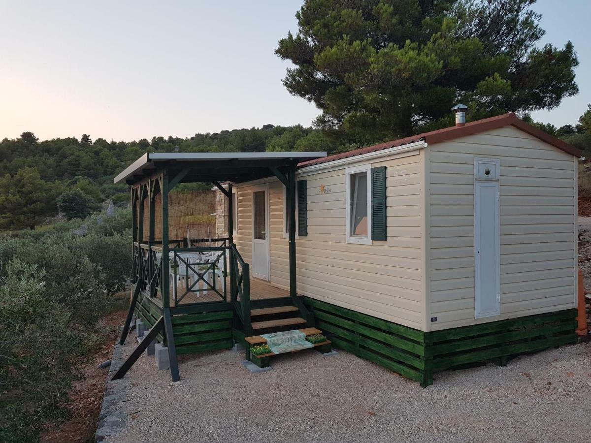 Kamp Lunga Hotell Jezera Exteriör bild