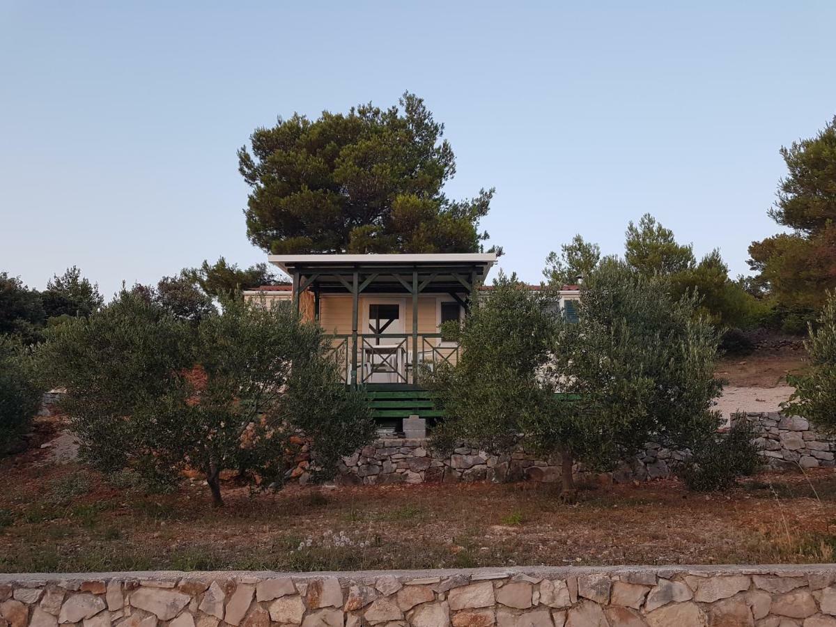 Kamp Lunga Hotell Jezera Exteriör bild