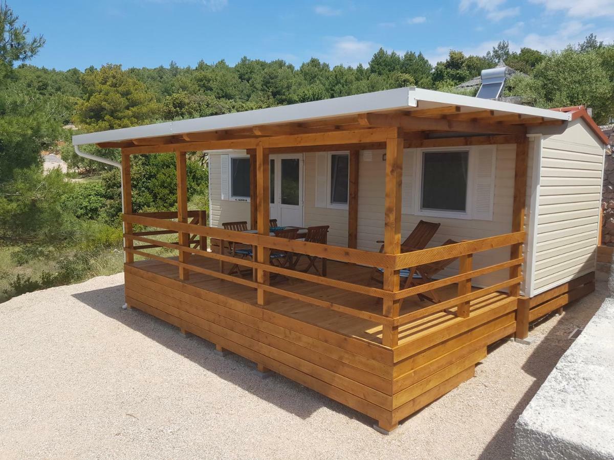 Kamp Lunga Hotell Jezera Exteriör bild