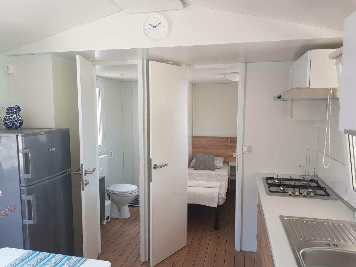 Kamp Lunga Hotell Jezera Exteriör bild