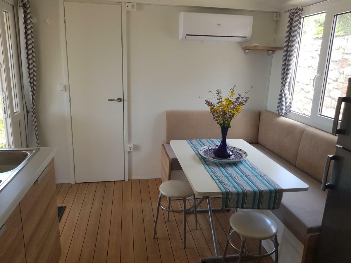 Kamp Lunga Hotell Jezera Exteriör bild